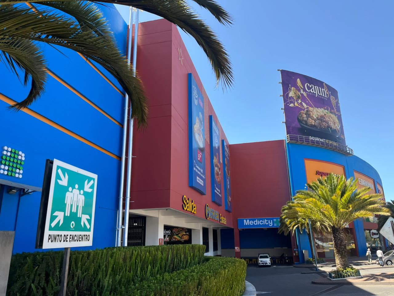 Fachadas Corporativas